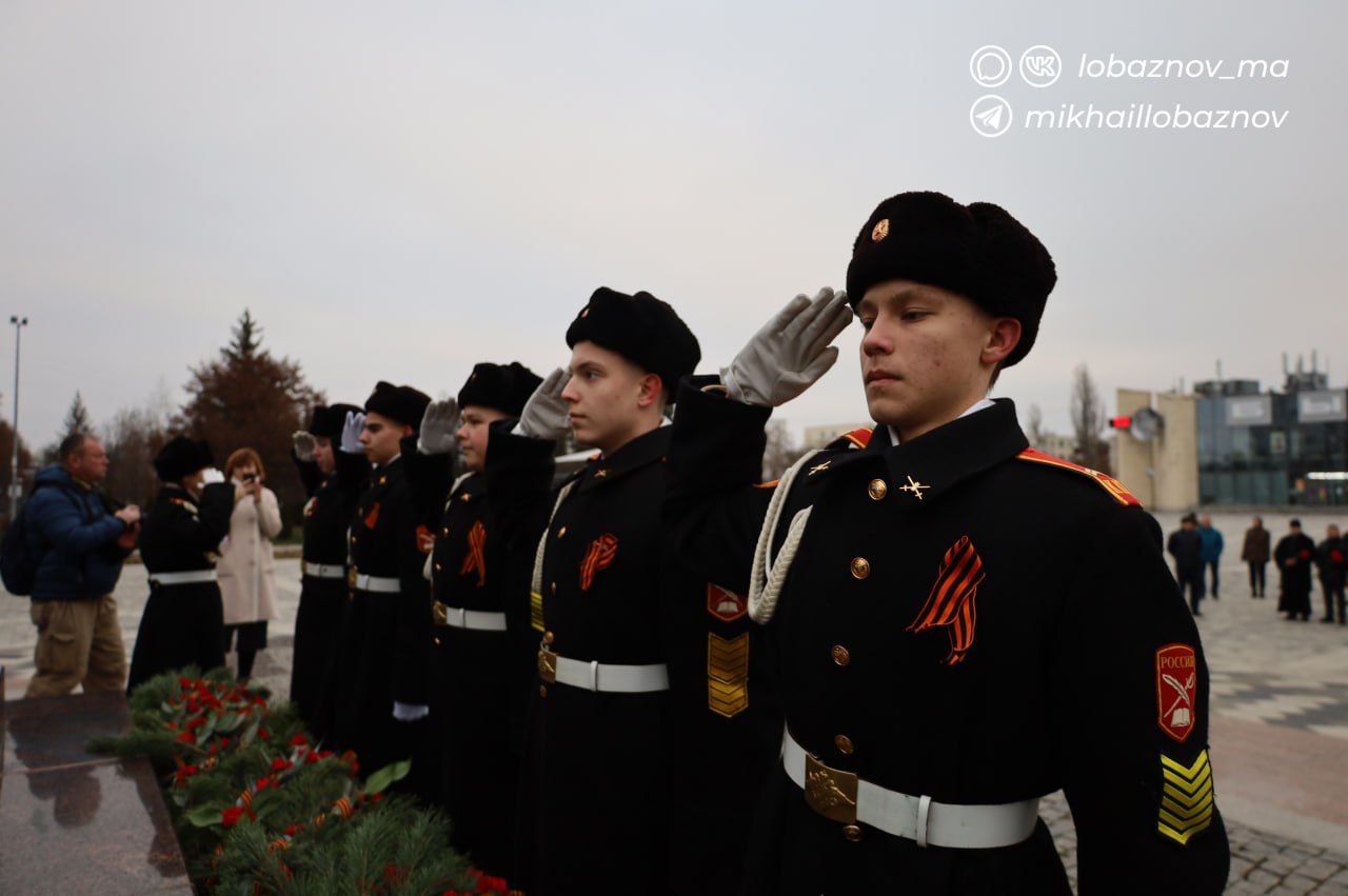Михаил Лобазнов: Старый Оскол чтит своих Героев Отечества Михаил Лобазнов: Старый Оскол чтит своих Героев Отечества