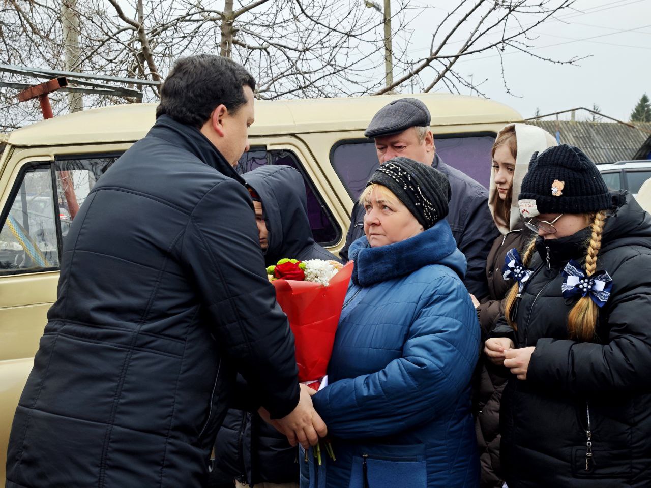 Николай Нестеров: Сегодня, в День воинской Славы – День Героев Отечества, в селе Поповка состоялось открытие памятных табличек в честь нашего Героя-земляка — ефрейтора Алексея Викторовича Агаркова Николай Нестеров: Сегодня, в День воинской Славы – День Героев Отечества, в селе Поповка состоялось открытие памятных табличек в честь нашего Героя-земляка — ефрейтора Алексея Викторовича Агаркова