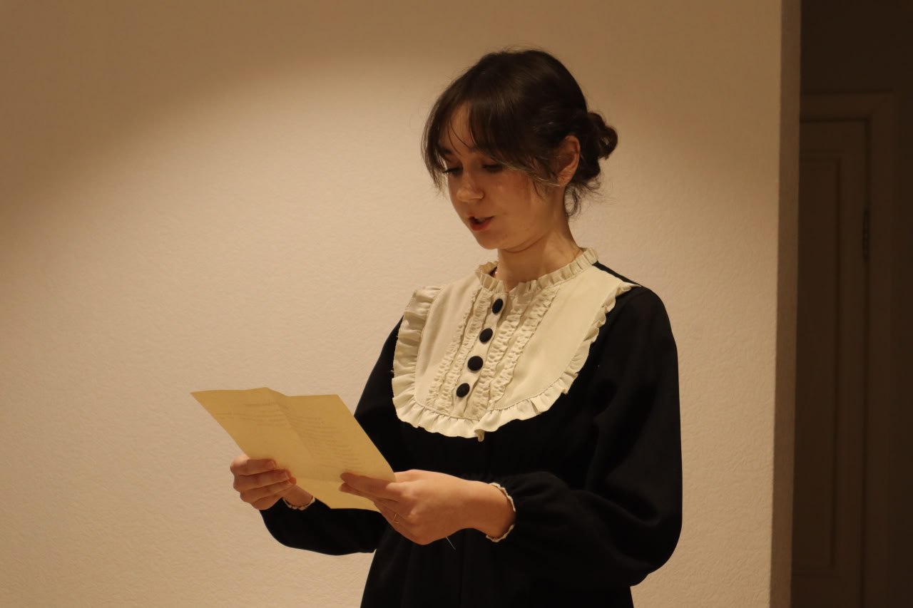 В Белгородском государственном литературном музее и Детской библиотеке имени А.А. Лиханова состоялся финал ХXI ежегодного детского областного конкурса художественного чтения «Здесь моя тяга земная…», посвященного 80-летию... В Белгородском государственном литературном музее и Детской библиотеке имени А.А. Лиханова состоялся финал ХXI ежегодного детского областного конкурса художественного чтения «Здесь моя тяга земная…», посвященного 80-летию...