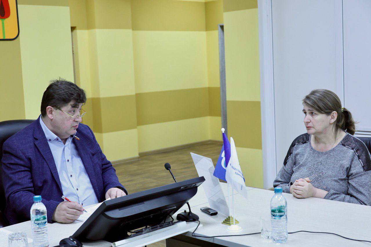 Юрий Клепиков провел личный прием граждан в Волоконовском округе Юрий Клепиков провел личный прием граждан в Волоконовском округе