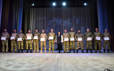 Светлана Халеева: Приняла участие в праздничном концерте «Героями наша Отчизна сильна», посвященном Дню Героев Отечества