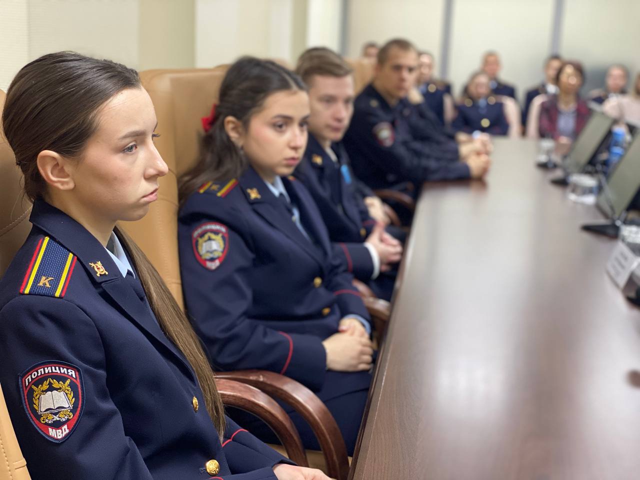 Дорогие друзья, у нас сегодня гости! Дорогие друзья, у нас сегодня гости!