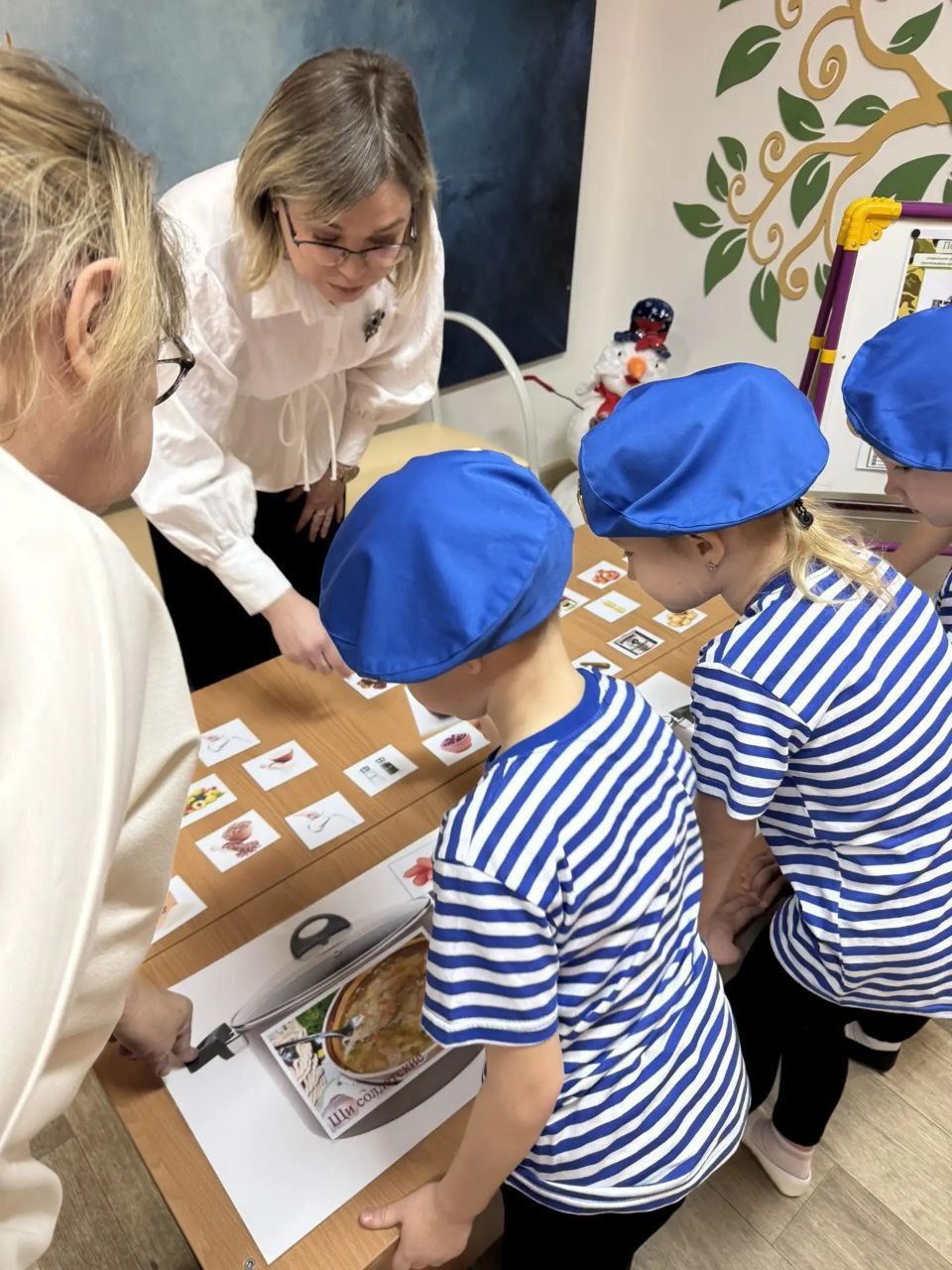 9 декабря в МБДОУ «Детский сад «Радонежский» г.Строитель Яковлевского муниципального округа» царила атмосфера настоящего патриотизма и азарта! В детском саду прошла военно-патриотическая игра «Зарница», посвящённая Дню... 9 декабря в МБДОУ «Детский сад «Радонежский» г.Строитель Яковлевского муниципального округа» царила атмосфера настоящего патриотизма и азарта! В детском саду прошла военно-патриотическая игра «Зарница», посвящённая Дню...