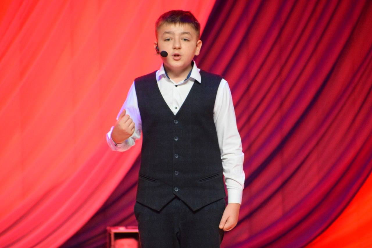 Игорь Щепин: Сегодня, в честь Дня Героев Отечества, который отмечается в нашей стране 9-го декабря, мы вспоминали великих сыновей и дочерей России, чьи подвиги — это зримое воплощение силы и духа нашего народа Игорь Щепин: Сегодня, в честь Дня Героев Отечества, который отмечается в нашей стране 9-го декабря, мы вспоминали великих сыновей и дочерей России, чьи подвиги — это зримое воплощение силы и духа нашего народа