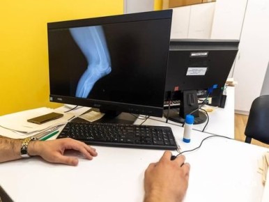 Белгородских выпускников-медиков могут начать устраивать в больницы на конкурсной основе