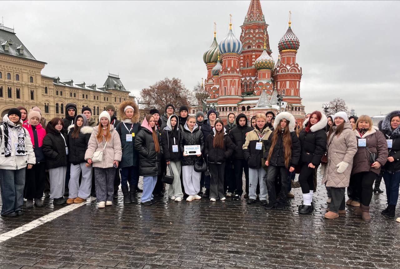 Владимир Переверзев: Новогоднее путешествие борисовских отличников: по следам Деда Мороза!