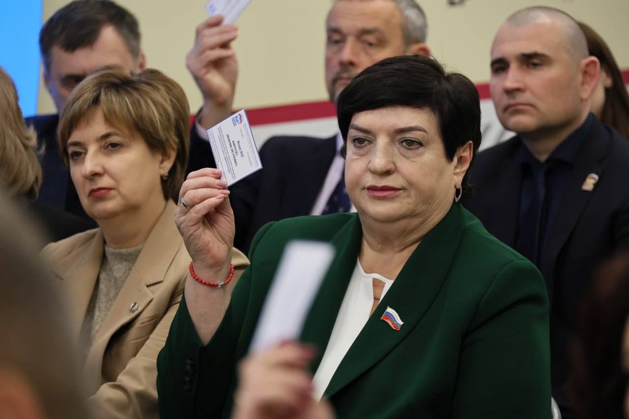 Юрий Клепиков: Сегодня состоялся третий этап конференции Белгородского регионального отделения Всероссийской политической Партии «Единая Россия» Юрий Клепиков: Сегодня состоялся третий этап конференции Белгородского регионального отделения Всероссийской политической Партии «Единая Россия»