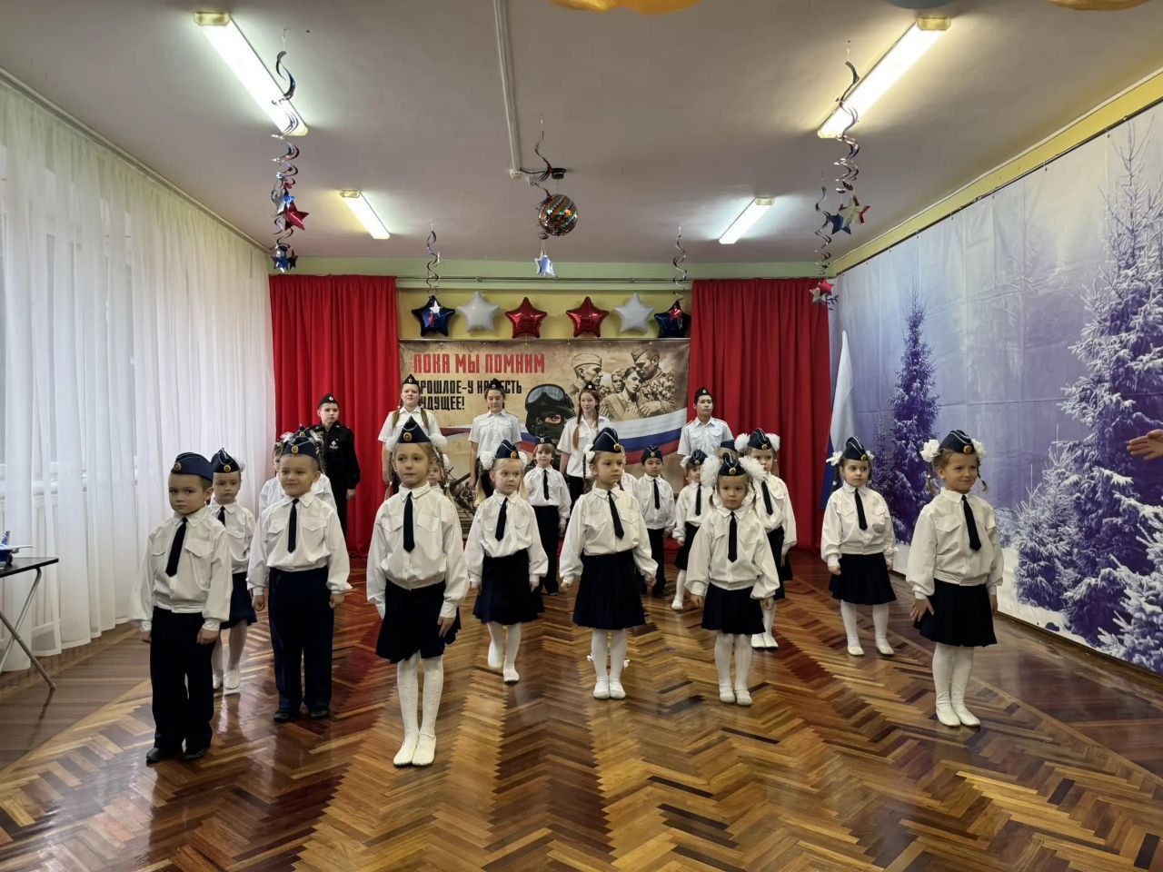 Олег Медведев: 9 декабря, в День героев Отечества, МБДОУ «Детский сад «Аленушка» г.Строитель» стал свидетелем особенного события Олег Медведев: 9 декабря, в День героев Отечества, МБДОУ «Детский сад «Аленушка» г.Строитель» стал свидетелем особенного события