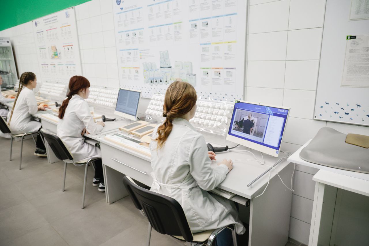 Николай Нестеров: Вчера наш округ посетил Игорь Олегович Щёголев, полномочный представитель Президента России в Центральном федеральном округе Николай Нестеров: Вчера наш округ посетил Игорь Олегович Щёголев, полномочный представитель Президента России в Центральном федеральном округе