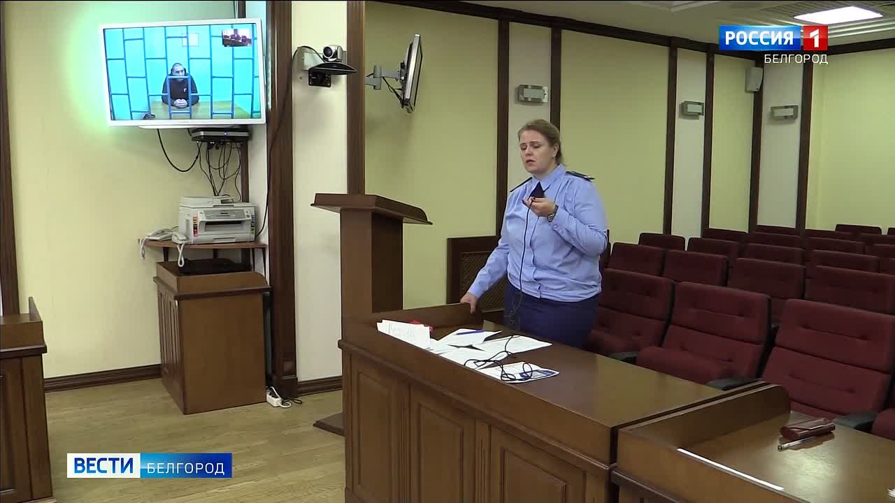 Украл у своей бабушки 38 000 рублей и потратил их на отдых и серёжки для возлюбленной