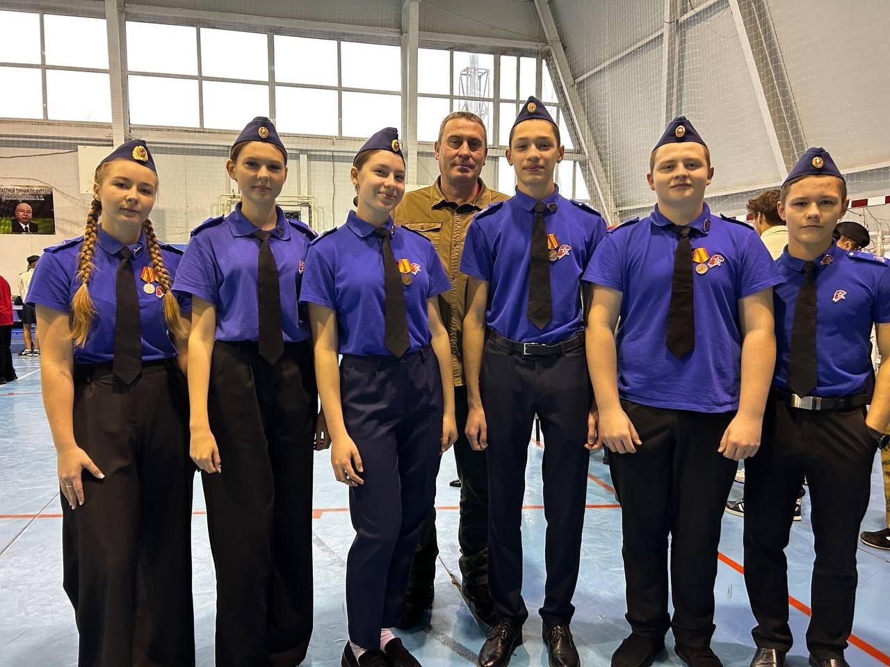 Дом детского творчества провёл районные соревнования по огневой подготовке «Огневой рубеж»! Они стали данью уважения всем воинам, стоявшим на страже нашей Родины, чьи имена мы чтим в День Героев Отечества Дом детского творчества провёл районные соревнования по огневой подготовке «Огневой рубеж»! Они стали данью уважения всем воинам, стоявшим на страже нашей Родины, чьи имена мы чтим в День Героев Отечества