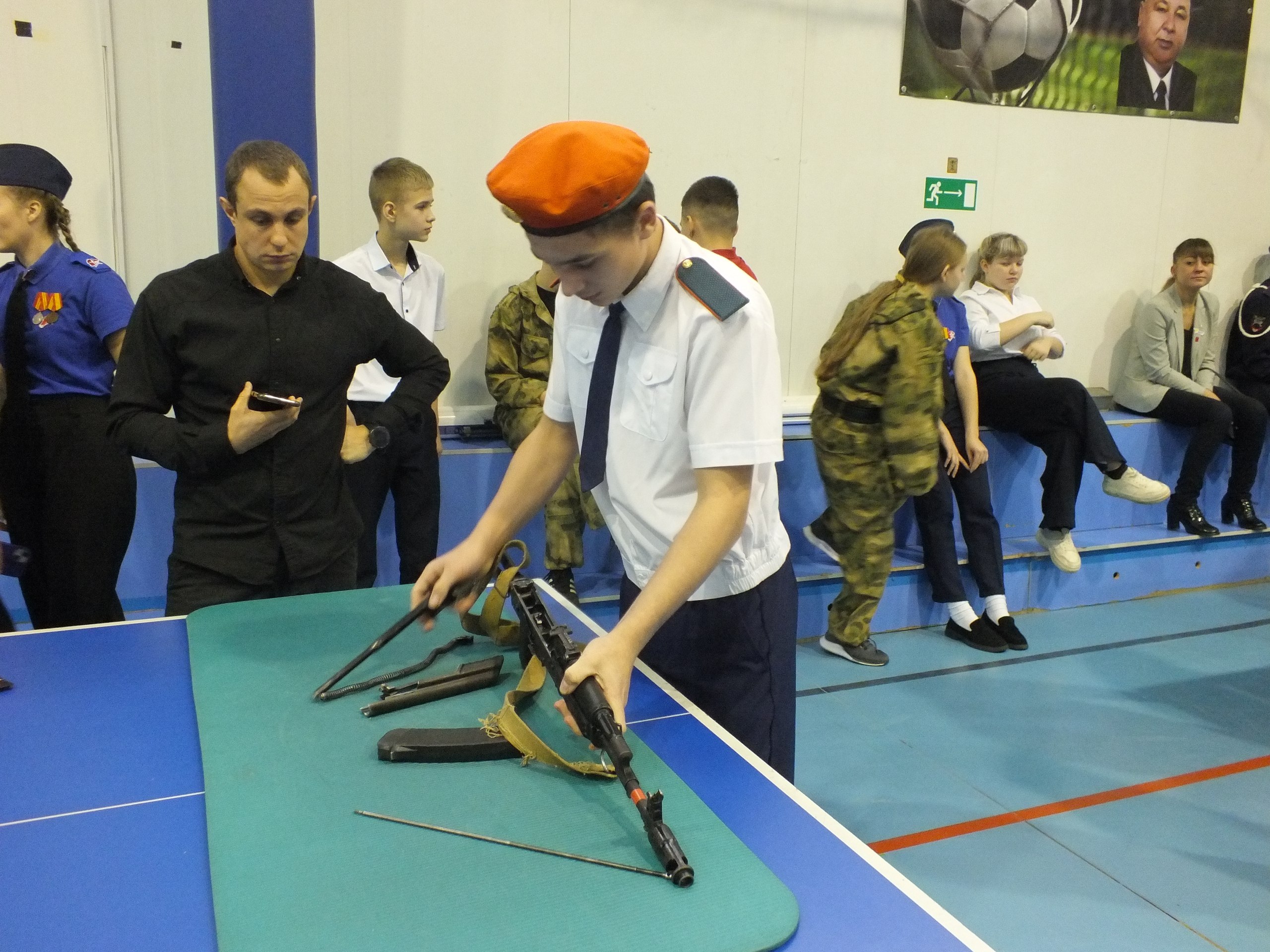 Дом детского творчества провёл районные соревнования по огневой подготовке «Огневой рубеж»! Они стали данью уважения всем воинам, стоявшим на страже нашей Родины, чьи имена мы чтим в День Героев Отечества Дом детского творчества провёл районные соревнования по огневой подготовке «Огневой рубеж»! Они стали данью уважения всем воинам, стоявшим на страже нашей Родины, чьи имена мы чтим в День Героев Отечества