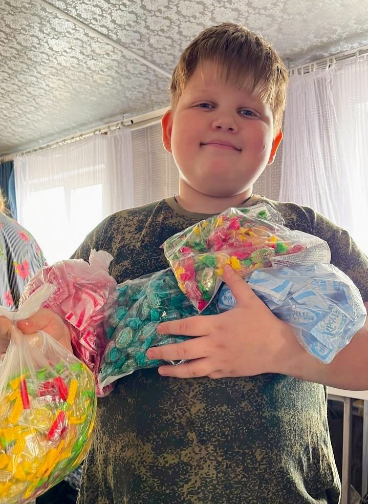 Краснояружский школьник Дамиан Соловьев удостоен почётного знака «Юный доброволец Белгородчины» Краснояружский школьник Дамиан Соловьев удостоен почётного знака «Юный доброволец Белгородчины»