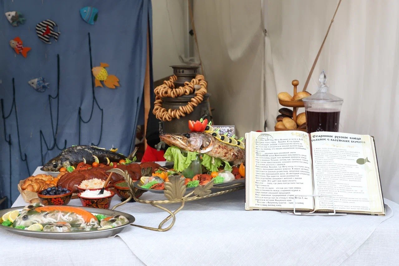 Сегодня в Старом Осколе прошёл первый гастрономический фестиваль «Вкусы Белогорья»! Сегодня в Старом Осколе прошёл первый гастрономический фестиваль «Вкусы Белогорья»!