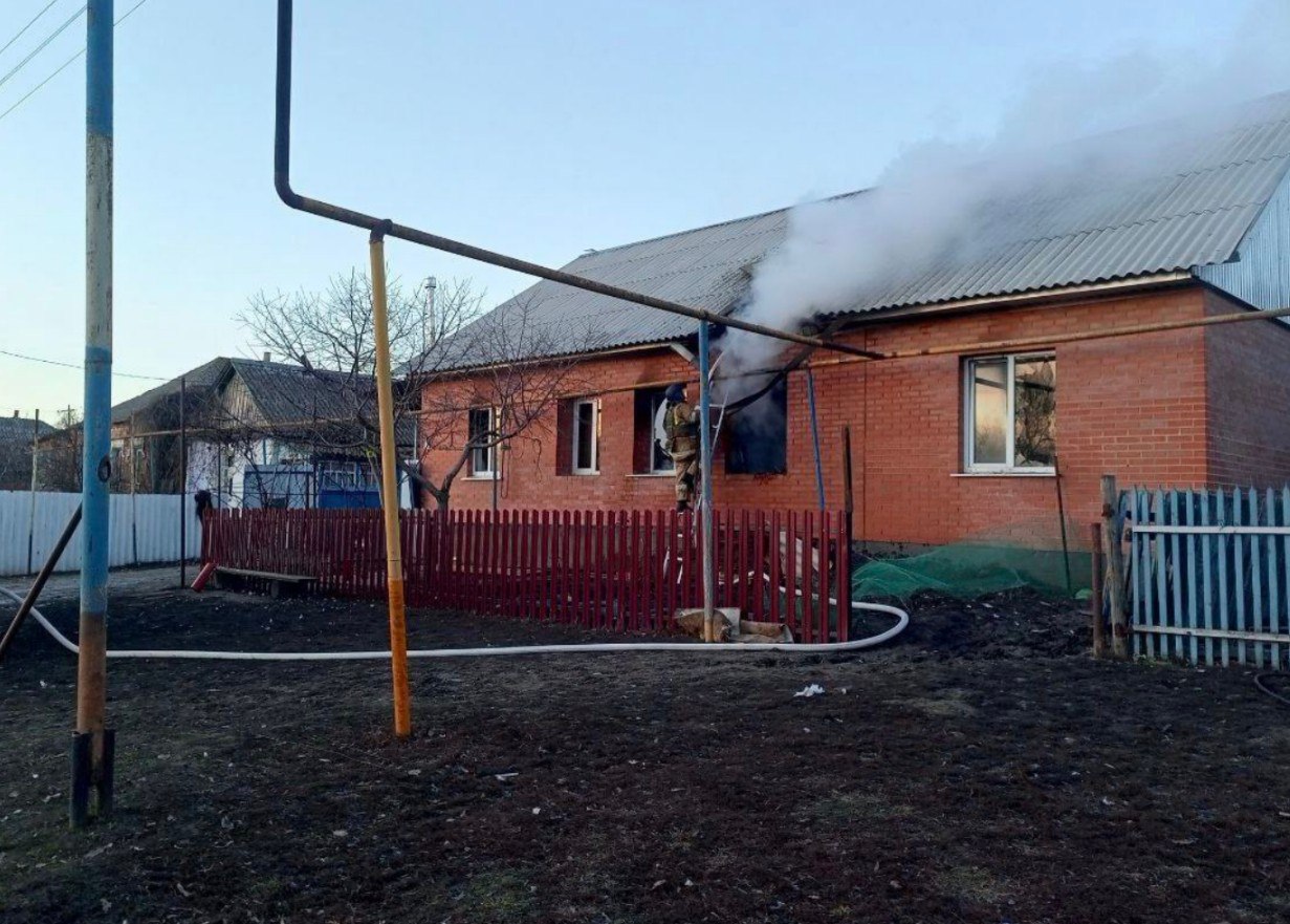 5-летняя девочка ранена при атаке ВСУ на частный дом в Белгородской области