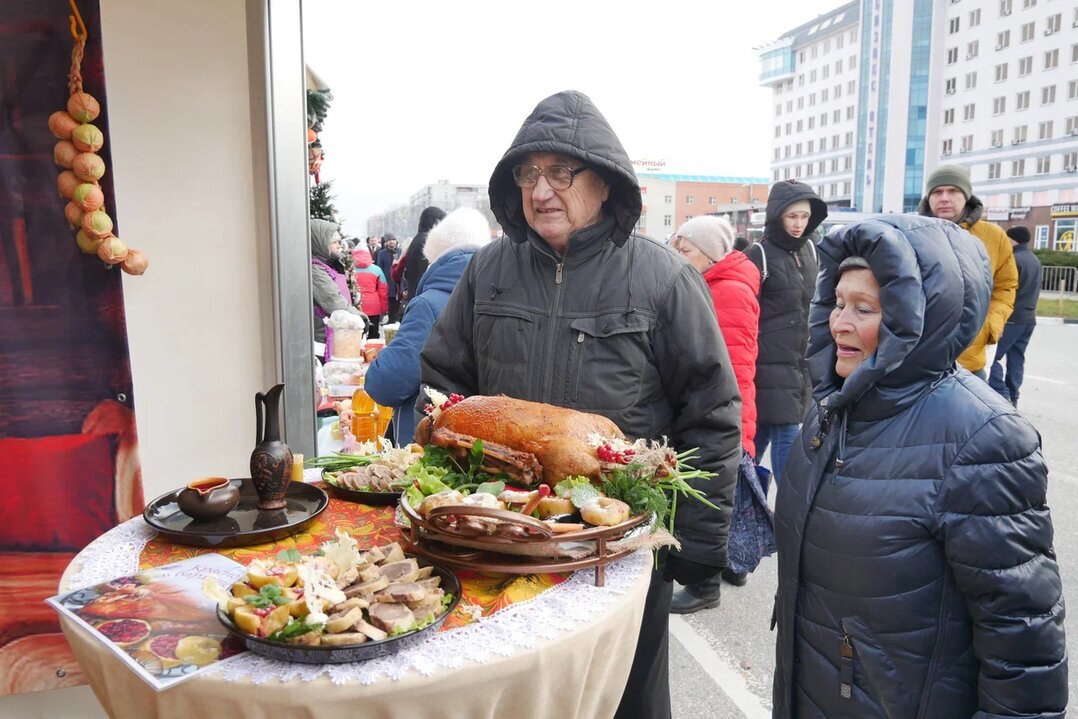 В Старом Осколе прошел яркий гастрономический фестиваль «Вкусы Белогорья» В Старом Осколе прошел яркий гастрономический фестиваль «Вкусы Белогорья»
