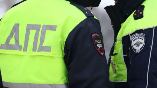 В Белгороде автоинспекторы помогли потерявшей сознание пенсионерке