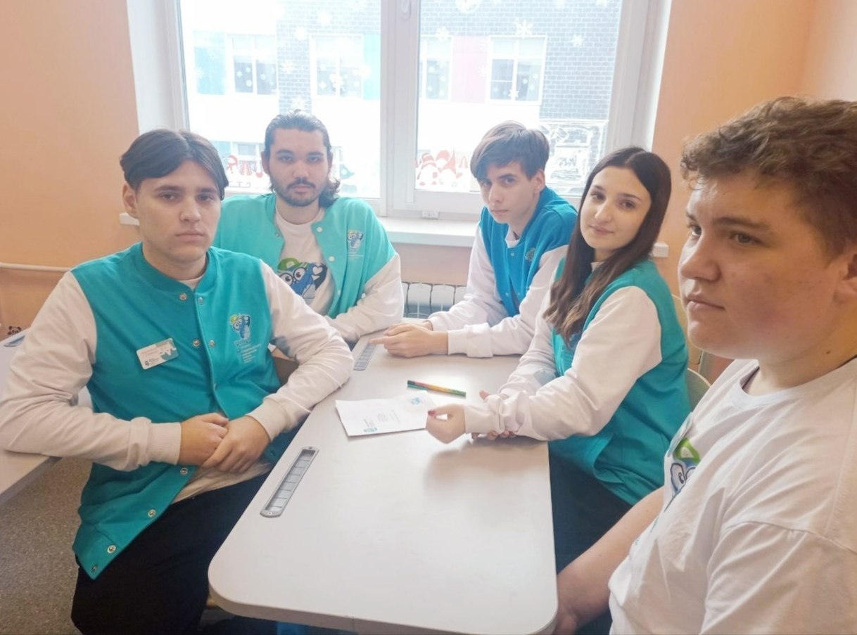 Учащиеся медклассов нашего округа побывали на IV региональном чемпионате школьников по профессиональным пробам «ПРОФмед», который проходил в городе Старый Оскол Учащиеся медклассов нашего округа побывали на IV региональном чемпионате школьников по профессиональным пробам «ПРОФмед», который проходил в городе Старый Оскол