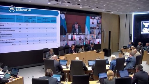 «Закройте – побьют»: Вячеслав Гладков раскритиковал муниципалитеты за незащищённые генераторы