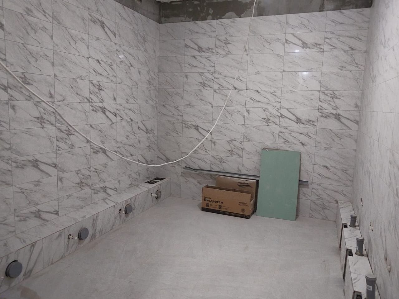 В здании учебного корпуса № 1 ОГАПОУ «Старооскольский медицинский колледж» строители продолжают капитальный ремонт В здании учебного корпуса № 1 ОГАПОУ «Старооскольский медицинский колледж» строители продолжают капитальный ремонт