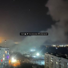 Дым после «прилёта» в районе ТЭЦ «Луч» в Белгороде вблизи