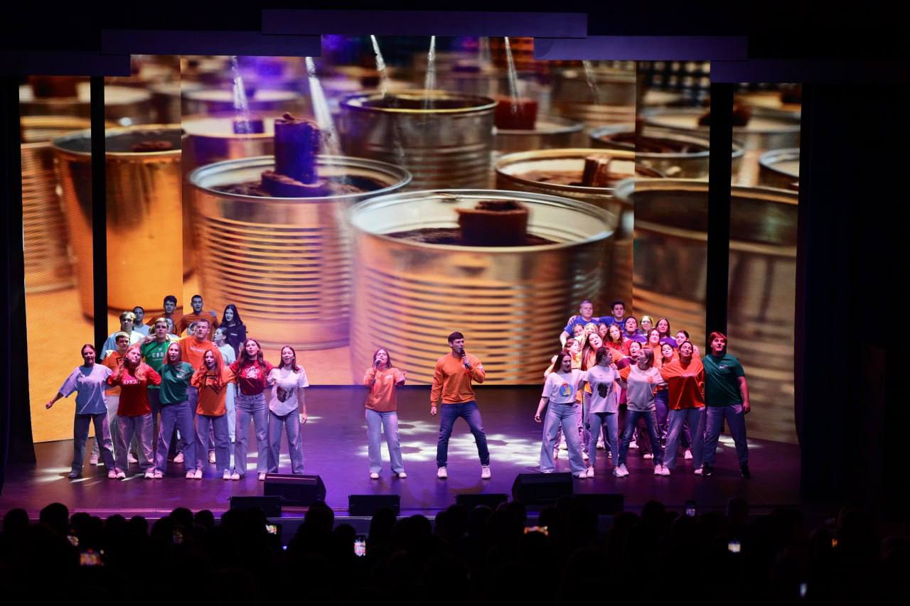 Светлана Халеева: На базе областного Центра молодёжных инициатив состоялась торжественная церемония, где Губернатор Белгородской области Вячеслав Владимирович Гладков вручил почётные знаки «Доброволец Белгородчины» Светлана Халеева: На базе областного Центра молодёжных инициатив состоялась торжественная церемония, где Губернатор Белгородской области Вячеслав Владимирович Гладков вручил почётные знаки «Доброволец Белгородчины»