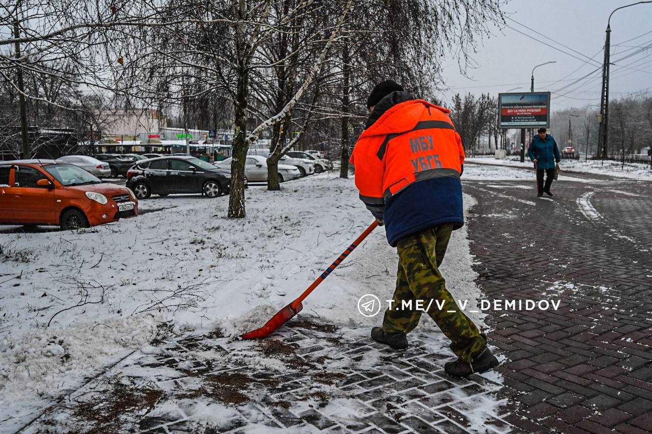 Валентин Демидов: С раннего утра на улицах города 768 человек и 153 единиц техники Валентин Демидов: С раннего утра на улицах города 768 человек и 153 единиц техники
