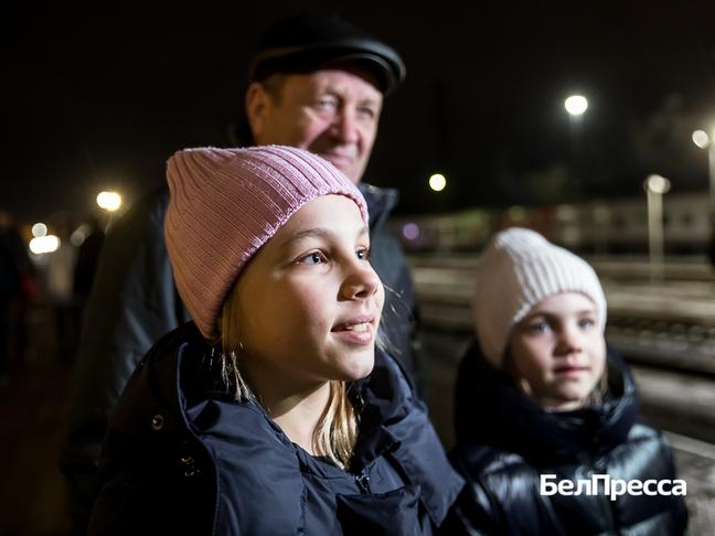 Чемпиона PFL Вадима Немкова встретили в Белгороде песнями и овациями Чемпиона PFL Вадима Немкова встретили в Белгороде песнями и овациями