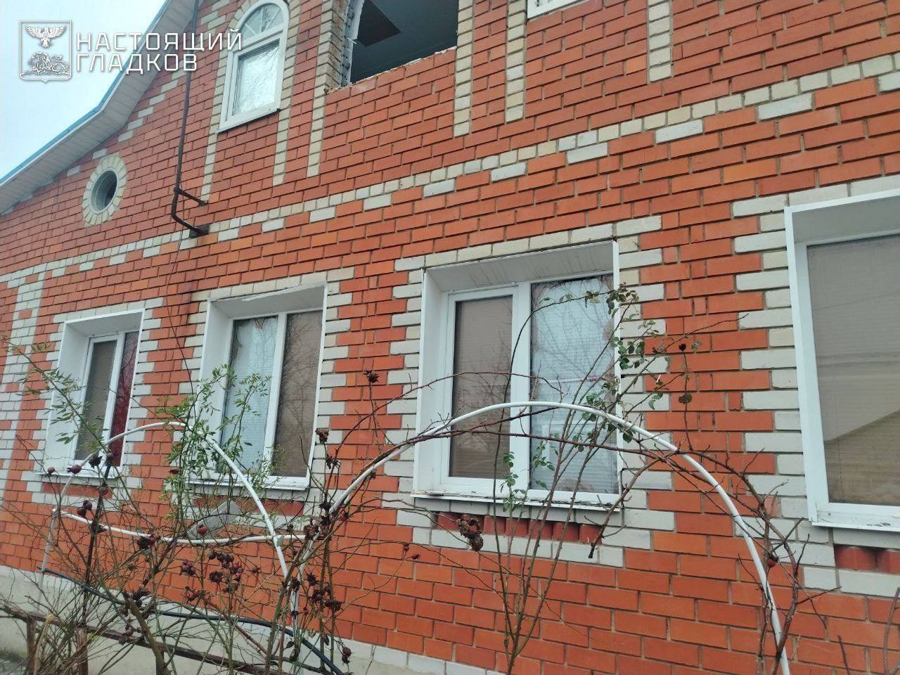 Ранен ещё один мирный житель. Ранен ещё один мирный житель.