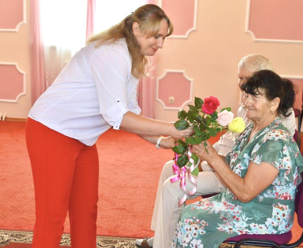 Уважаемые сотрудники и ветераны отдела ЗАГС! Уважаемые сотрудники и ветераны отдела ЗАГС!