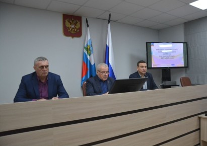 Состоялось очередное заседание Совета депутатов Краснояружского муниципального округа