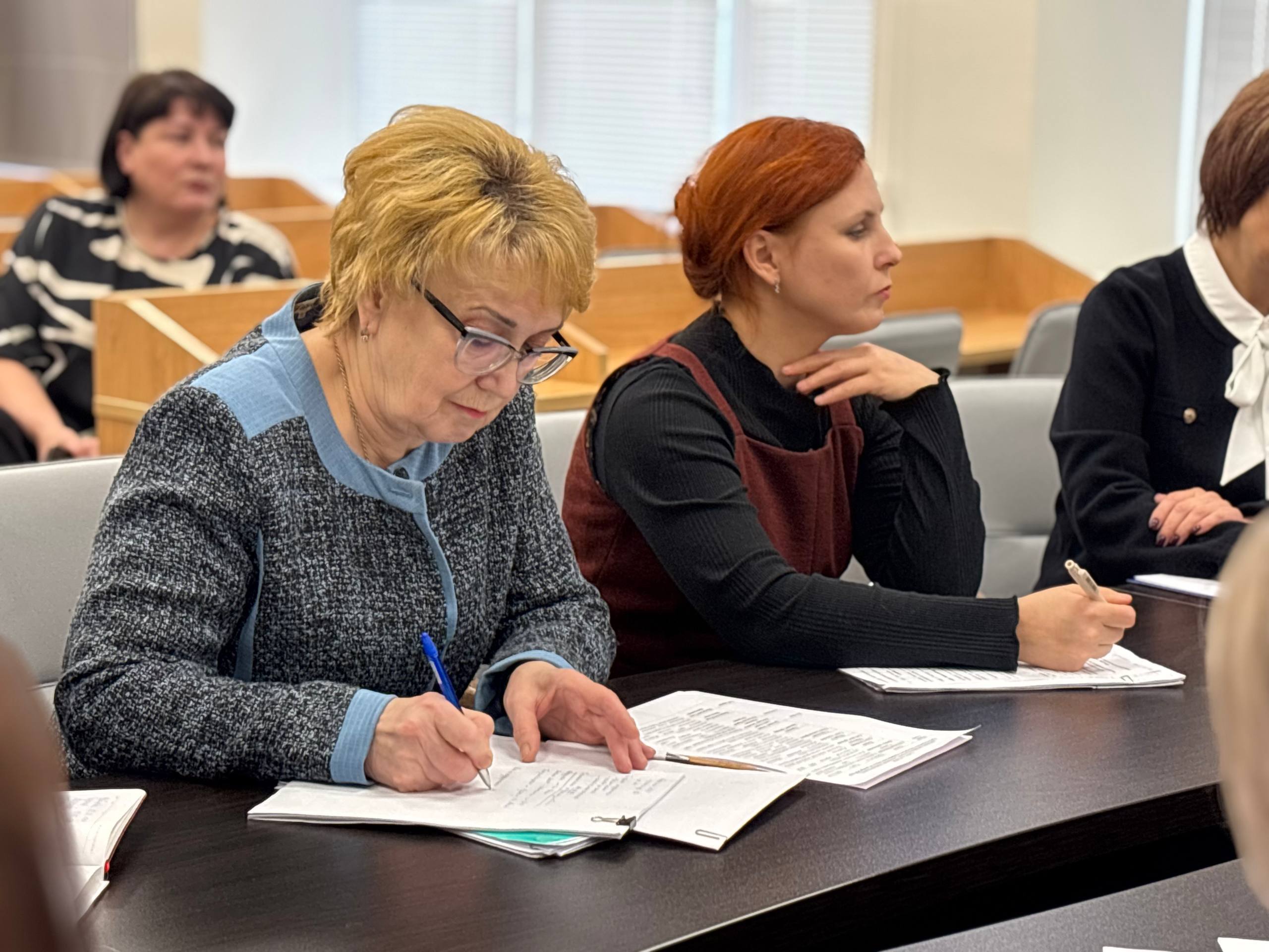 Андрей Миськов: С рабочим визитом Новый Оскол посетила заместитель министра общественных коммуникаций Белгородской области Анна Петровна Куташова Андрей Миськов: С рабочим визитом Новый Оскол посетила заместитель министра общественных коммуникаций Белгородской области Анна Петровна Куташова