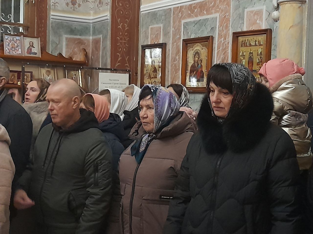 Татьяна Круглякова: Приняла участие в Божественной литургии Татьяна Круглякова: Приняла участие в Божественной литургии