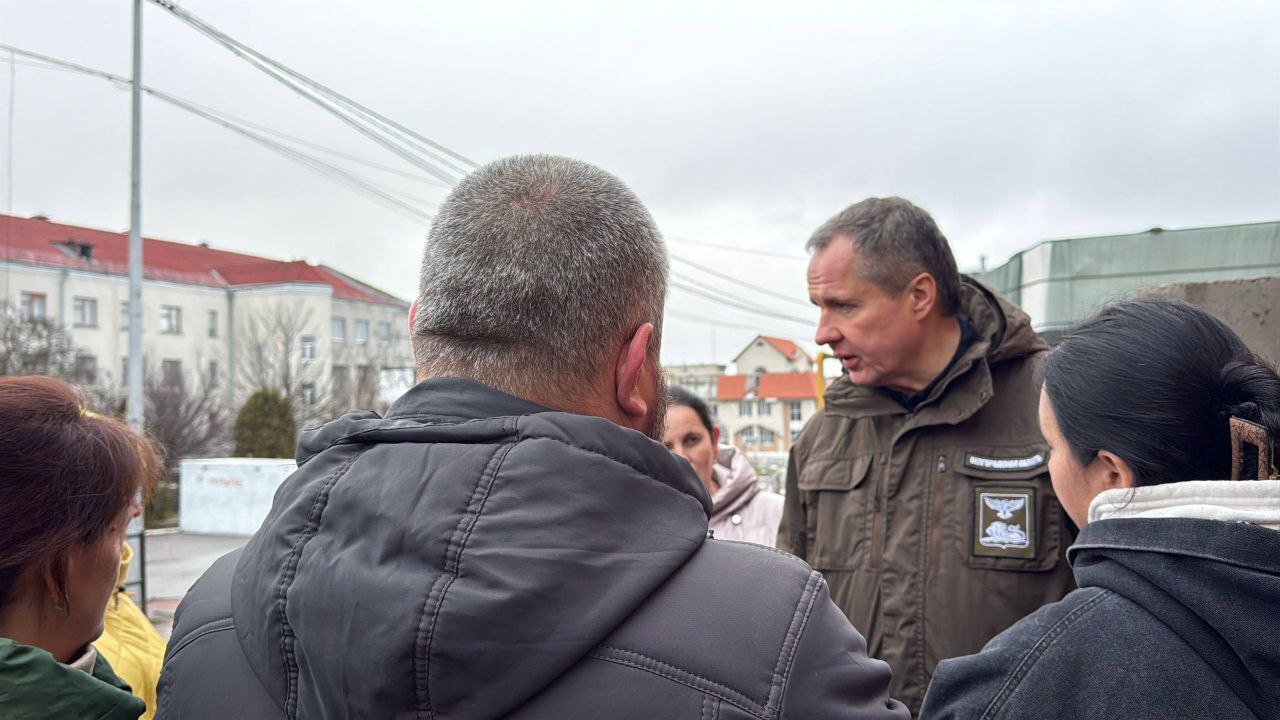 Во время рабочей поездки в Грайворон Вячеслав Гладков встретился с жителями Во время рабочей поездки в Грайворон Вячеслав Гладков встретился с жителями