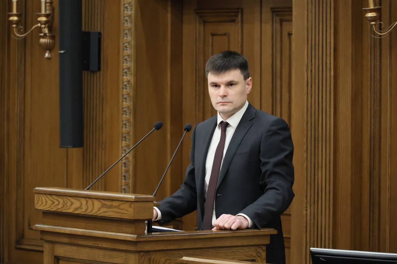 Юрий Клепиков: В преддверии декабрьского заседания областной Думы к работе приступили думские комитеты Юрий Клепиков: В преддверии декабрьского заседания областной Думы к работе приступили думские комитеты