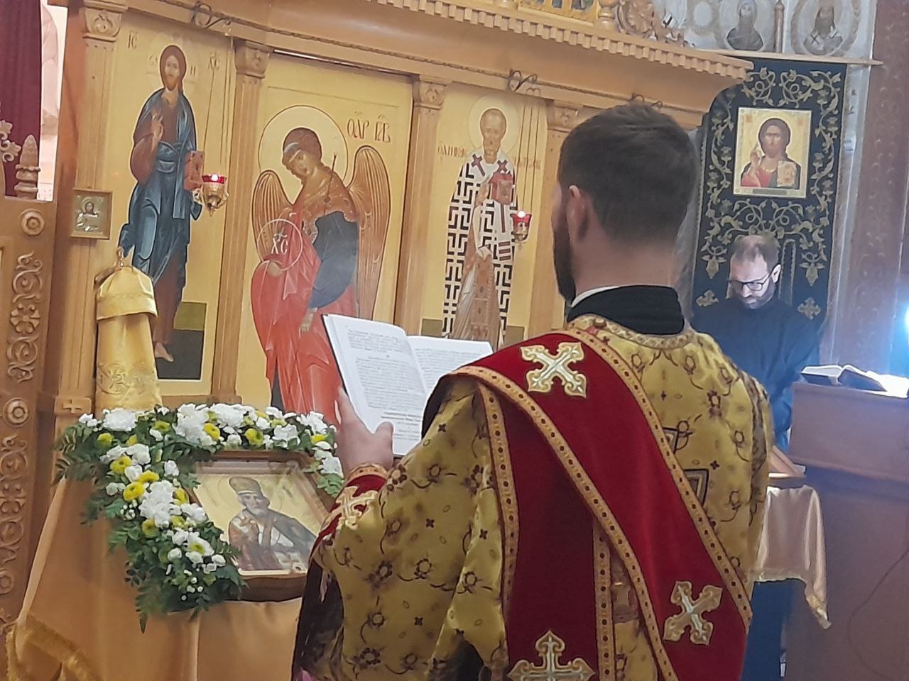 Татьяна Круглякова: Приняла участие в Божественной литургии Татьяна Круглякова: Приняла участие в Божественной литургии