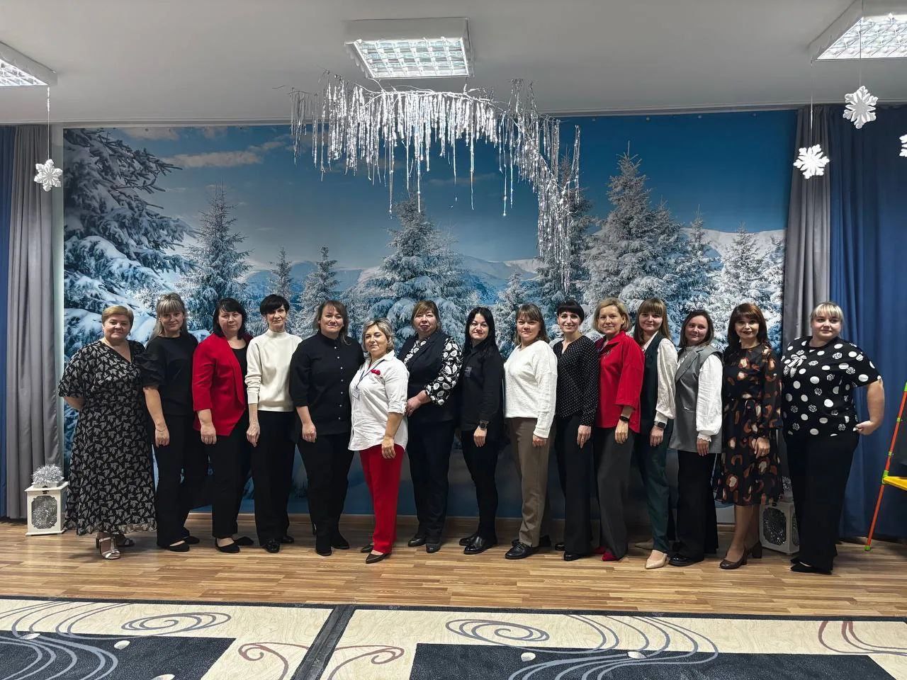 18 декабря на базе МБДОУ «Детский сад «Родничок» г. Строитель состоялся первый очный тур муниципального этапа регионального профессионального конкурса «Воспитатель года России - 2026» конкурсное испытание «Просветительское...