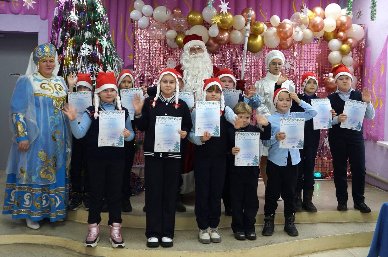 Игорь Щепин: Дорогие мальчишки и девчонки, уважаемые родители! Игорь Щепин: Дорогие мальчишки и девчонки, уважаемые родители!