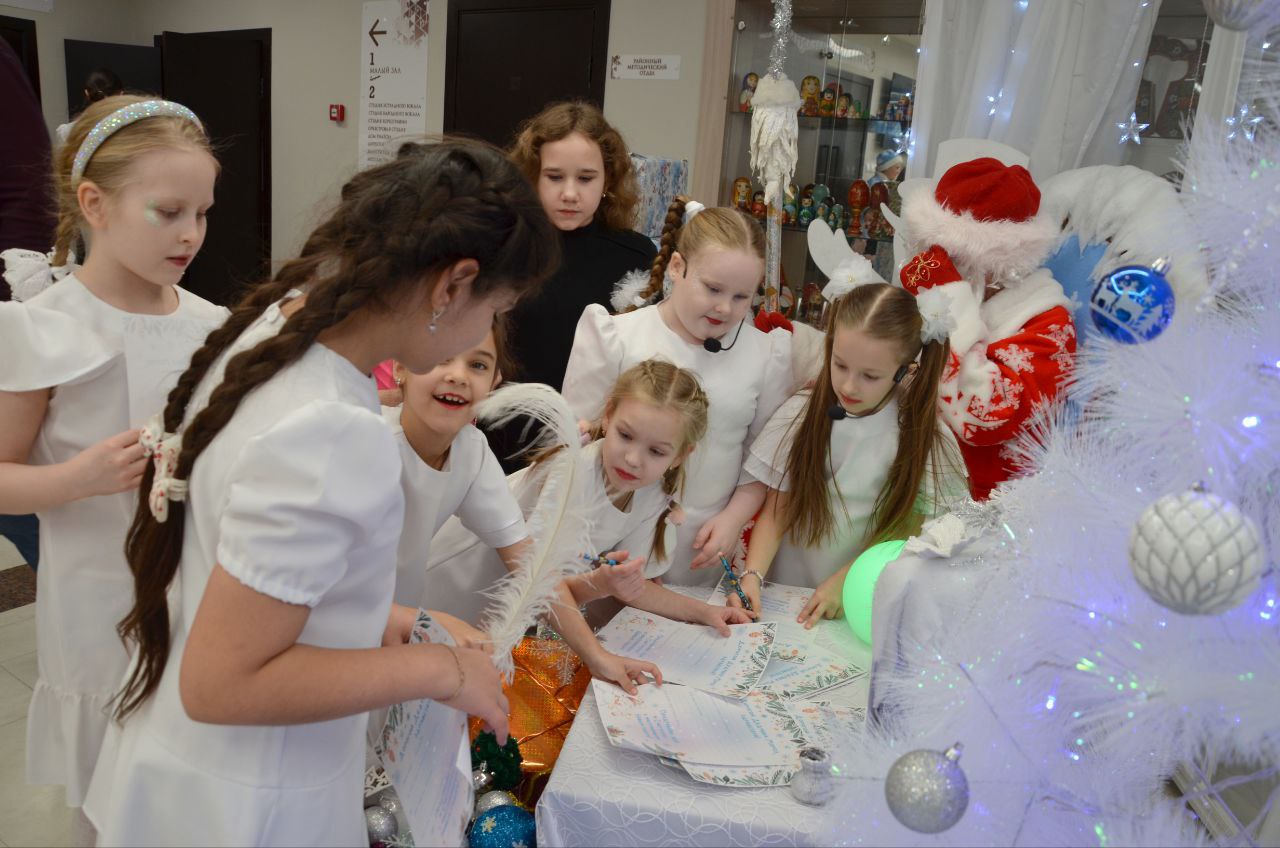 В нашем округе торжественно открылась резиденция Деда Мороза В нашем округе торжественно открылась резиденция Деда Мороза