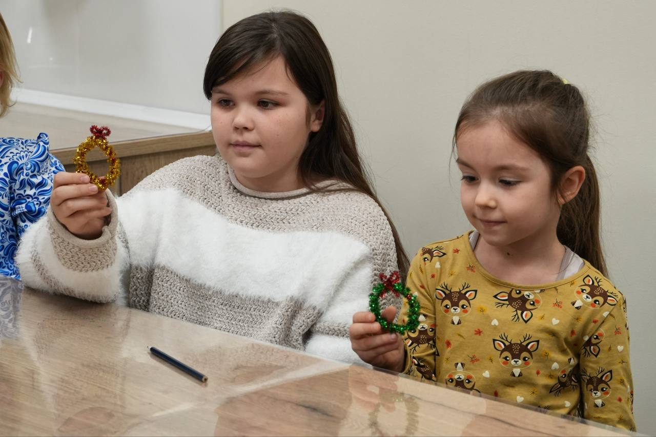 Андрей Миськов: В предновогодней суете так важно создать моменты беззаботного счастья для тех, кто особенно в нём нуждается Андрей Миськов: В предновогодней суете так важно создать моменты беззаботного счастья для тех, кто особенно в нём нуждается