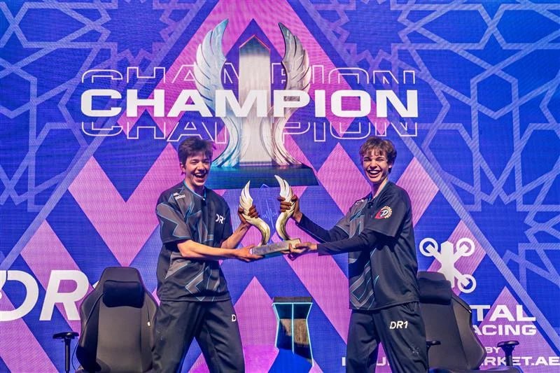 Белгородские спортсмены Кирилл Лобань и Данил Грязнов стали победителями международных мультиспортивных соревнований «Игры Будущего-2025» в гонках дронов