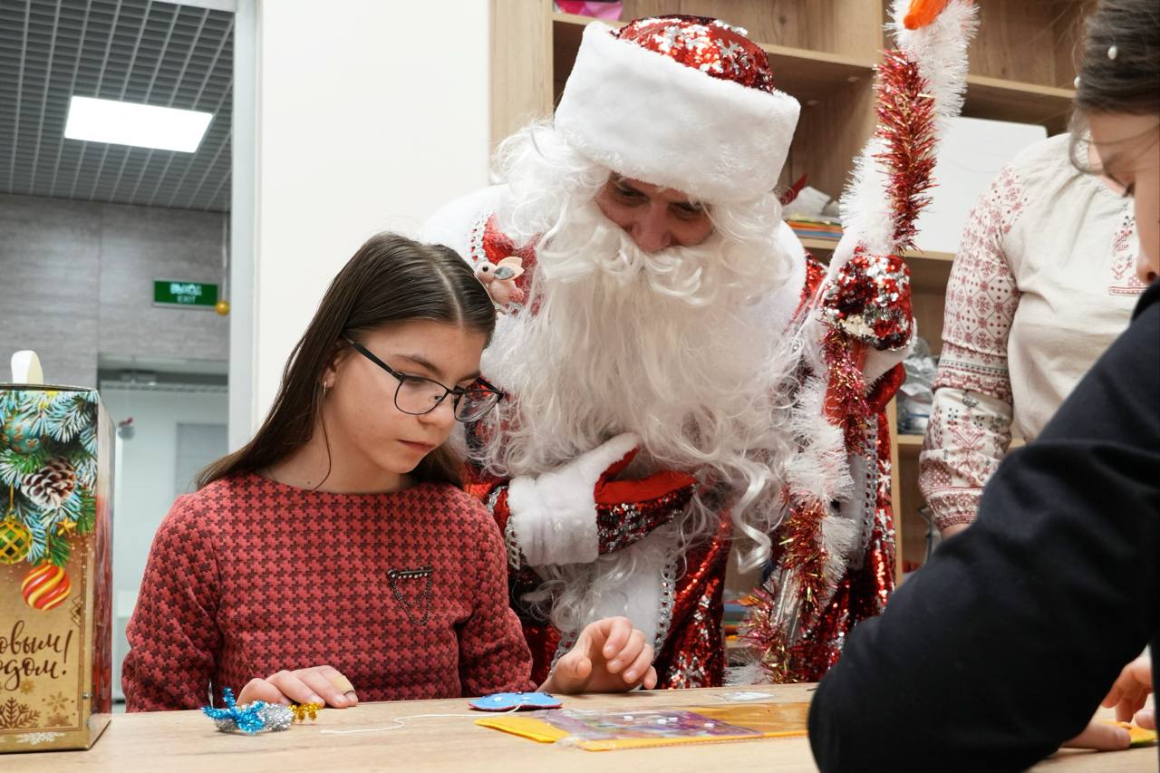 Андрей Миськов: В предновогодней суете так важно создать моменты беззаботного счастья для тех, кто особенно в нём нуждается Андрей Миськов: В предновогодней суете так важно создать моменты беззаботного счастья для тех, кто особенно в нём нуждается