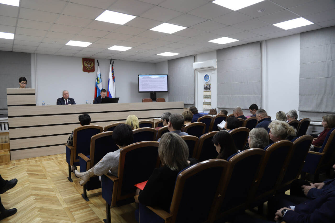 Состоялось заседание Совета депутатов Краснояружского округа Состоялось заседание Совета депутатов Краснояружского округа