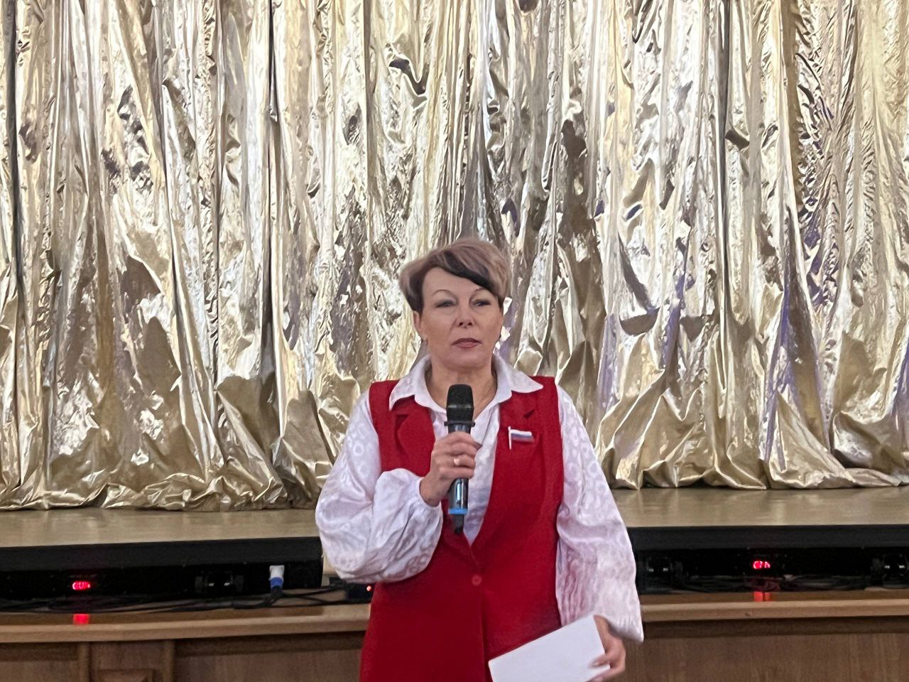 Владимир Переверзев: В центре культурного развития «Борисовский» стартовала серия праздничных новогодних мероприятий для детей Владимир Переверзев: В центре культурного развития «Борисовский» стартовала серия праздничных новогодних мероприятий для детей