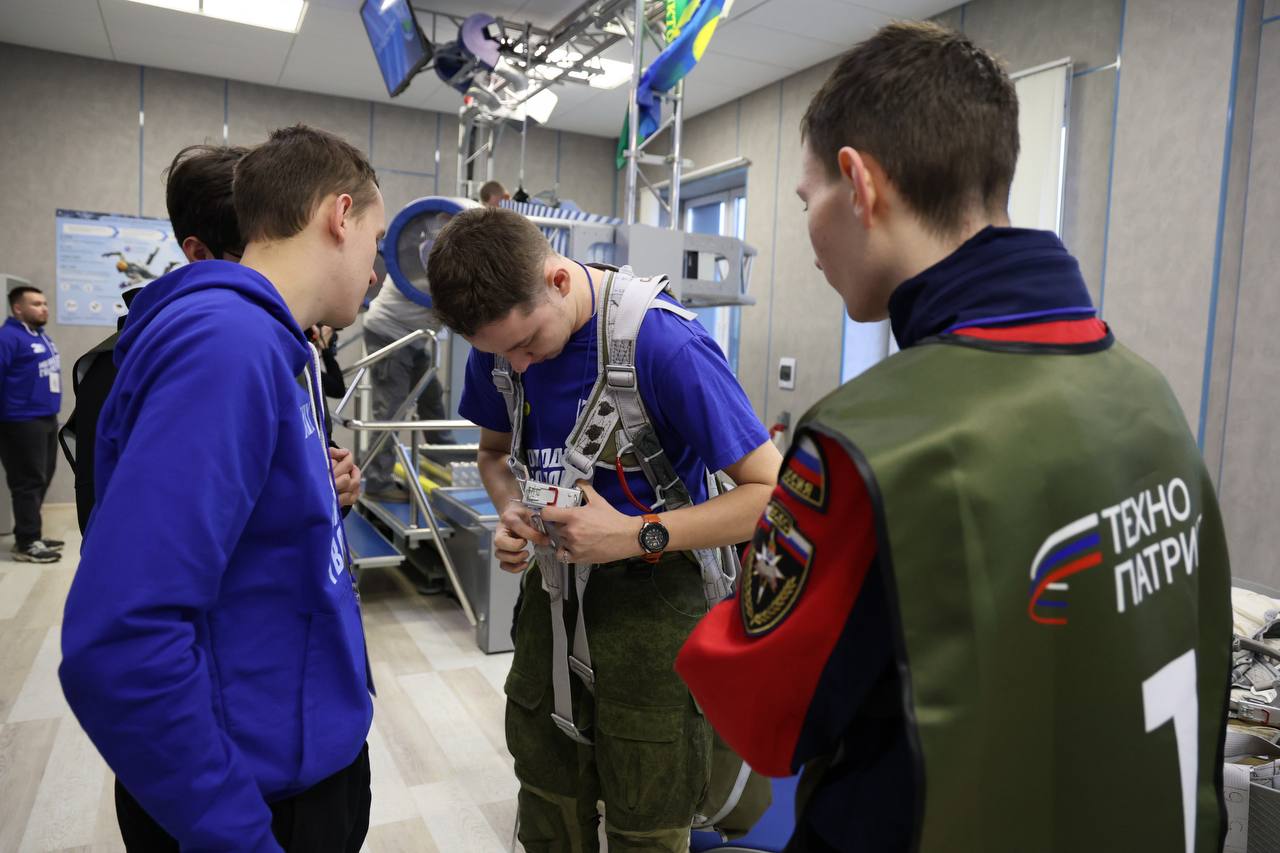 Татьяна Киреева: Белгородская команда заняла третье место на Всероссийских соревнованиях по управлению наземными беспилотными системами «ТехноПатриот» Татьяна Киреева: Белгородская команда заняла третье место на Всероссийских соревнованиях по управлению наземными беспилотными системами «ТехноПатриот»