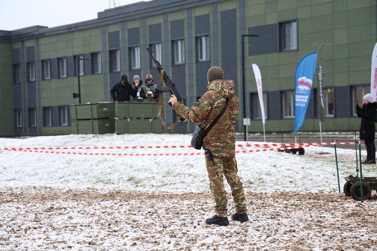 Татьяна Киреева: Белгородская команда заняла третье место на Всероссийских соревнованиях по управлению наземными беспилотными системами «ТехноПатриот» Татьяна Киреева: Белгородская команда заняла третье место на Всероссийских соревнованиях по управлению наземными беспилотными системами «ТехноПатриот»