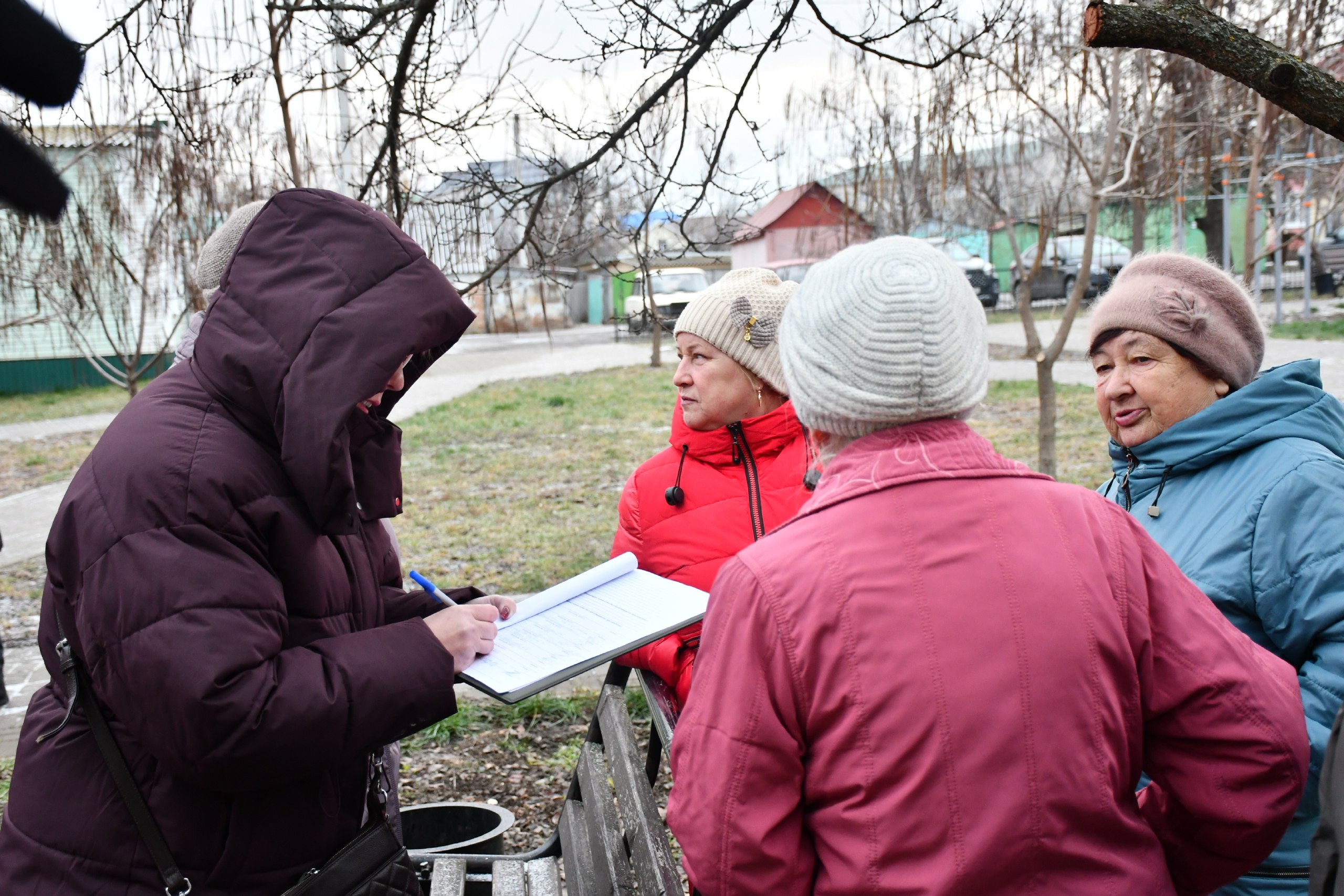 Состоялась общественная приёмка работ по капитальному ремонту многоквартирного дома 38 по ул. 9 Января в Бирюче Состоялась общественная приёмка работ по капитальному ремонту многоквартирного дома 38 по ул. 9 Января в Бирюче