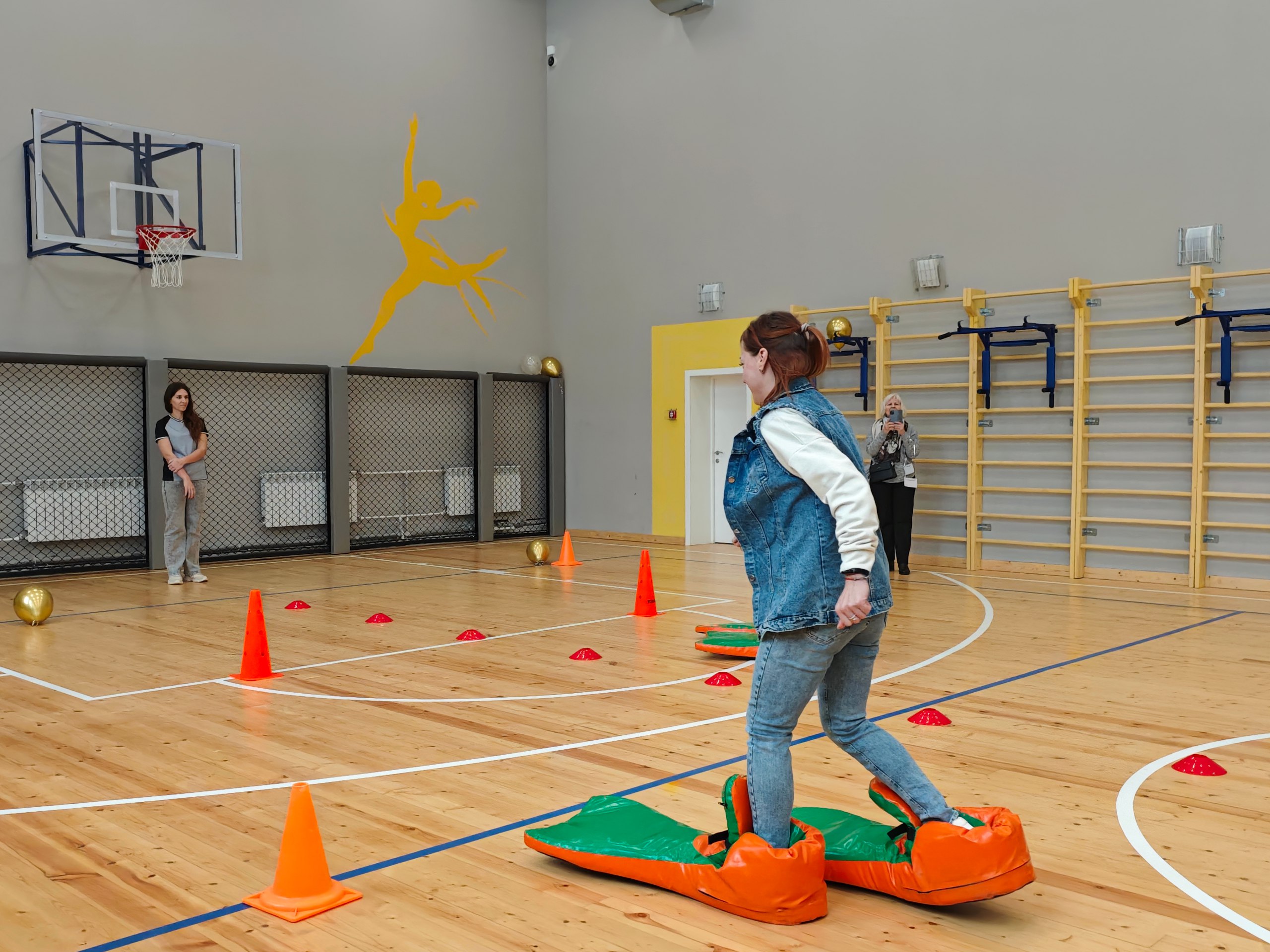 Николай Нестеров: Сегодня состоялся традиционный ежегодный фестиваль «Ёлка в кроссовках» среди работников сферы образования Николай Нестеров: Сегодня состоялся традиционный ежегодный фестиваль «Ёлка в кроссовках» среди работников сферы образования