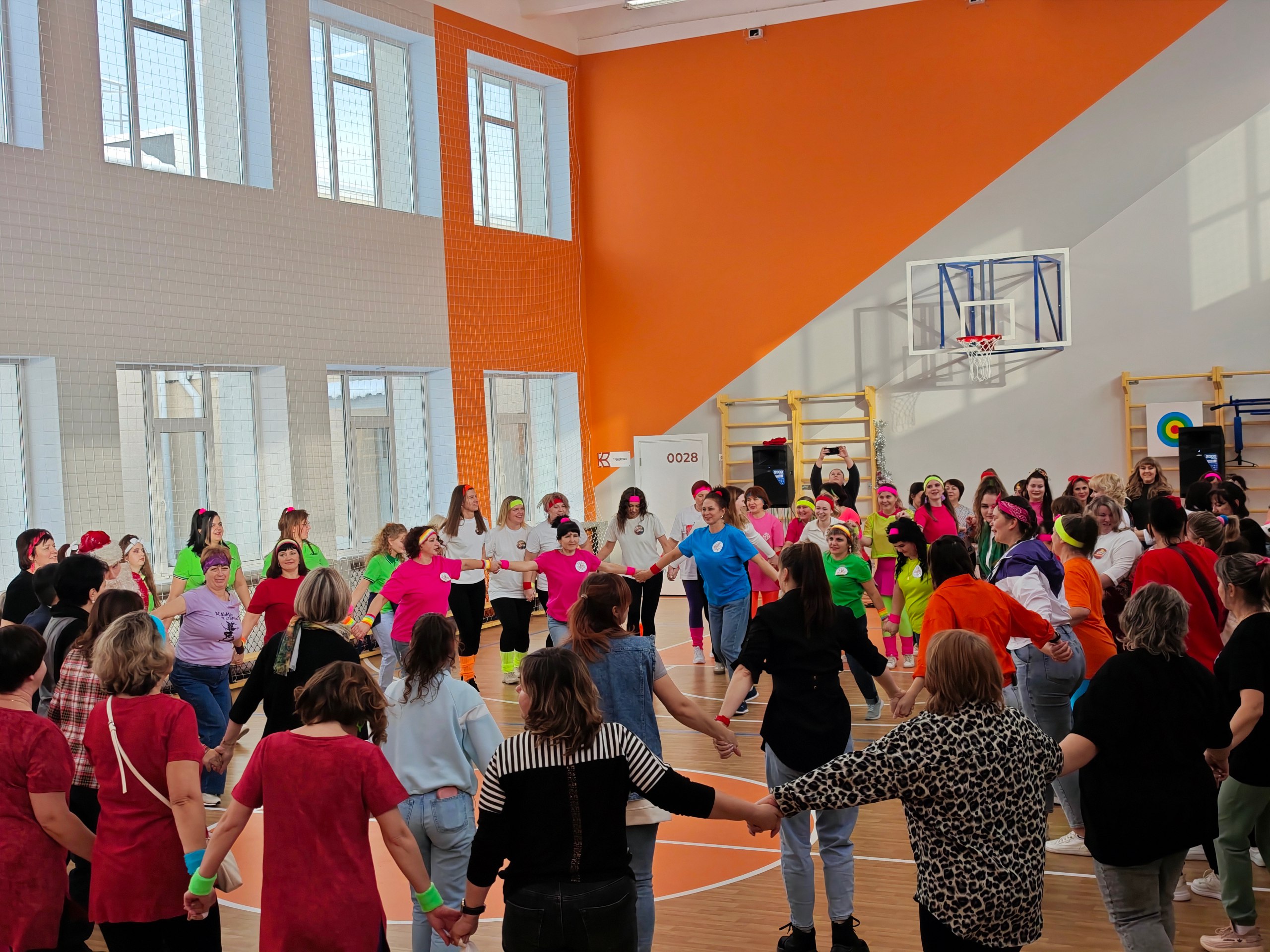 Николай Нестеров: Сегодня состоялся традиционный ежегодный фестиваль «Ёлка в кроссовках» среди работников сферы образования Николай Нестеров: Сегодня состоялся традиционный ежегодный фестиваль «Ёлка в кроссовках» среди работников сферы образования