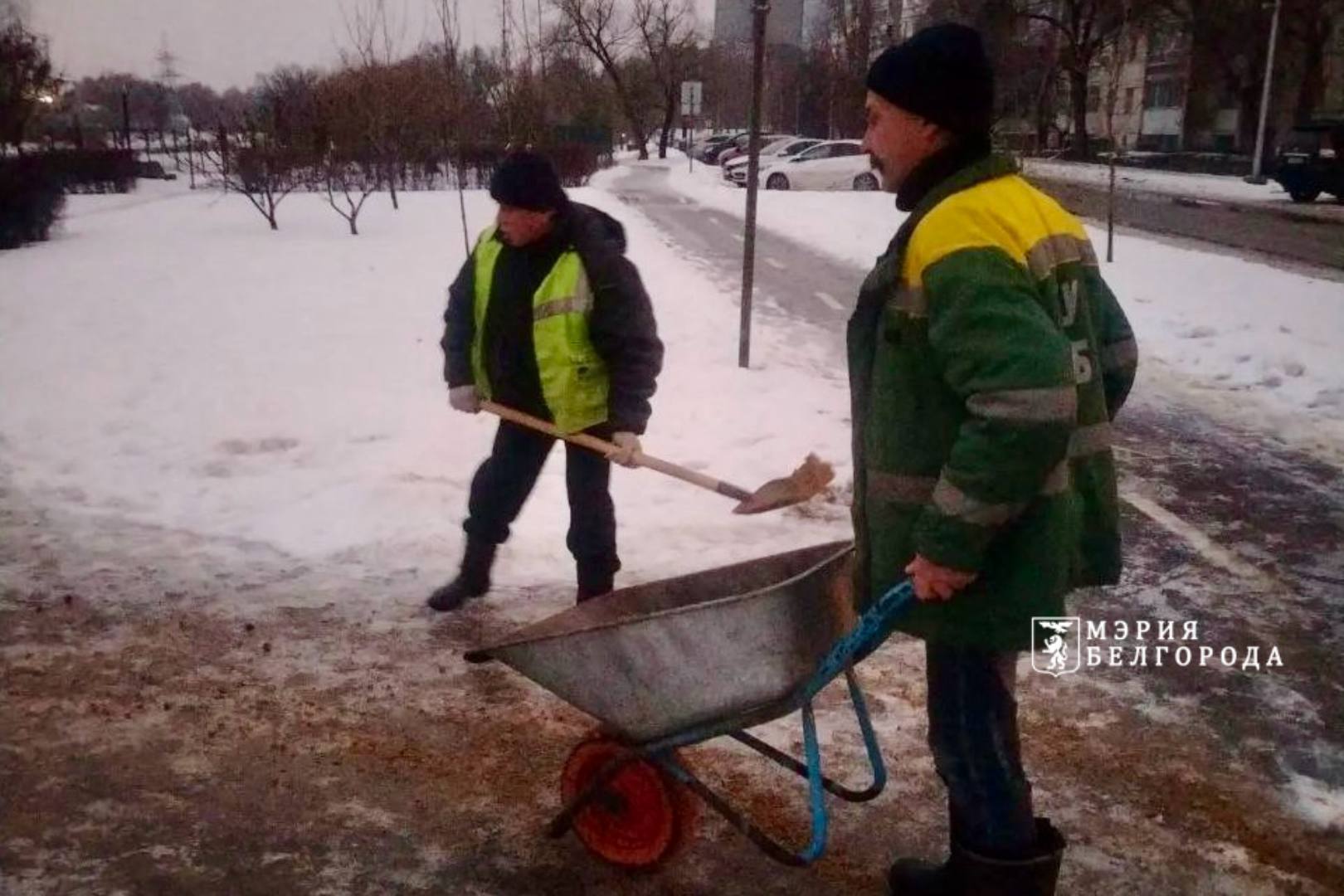 Внимание: на дорогах гололедица! Внимание: на дорогах гололедица!